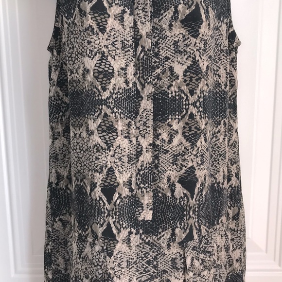 🔴 4/$15 BR tan & black snakeskin print sleeveless shirtdress in size 2 in EUC - Picture 10 of 15